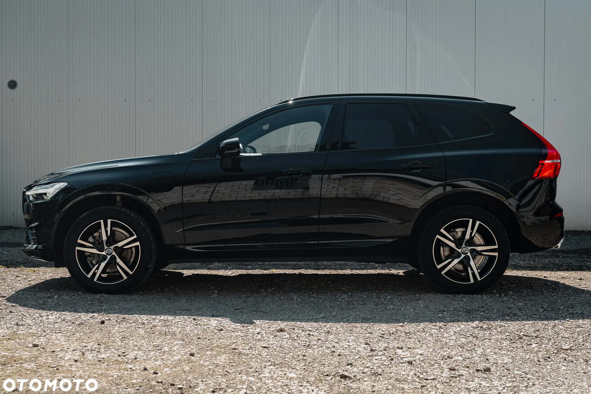 Volvo XC 60 T6 AWD Recharge Geartronic RDesign - 9