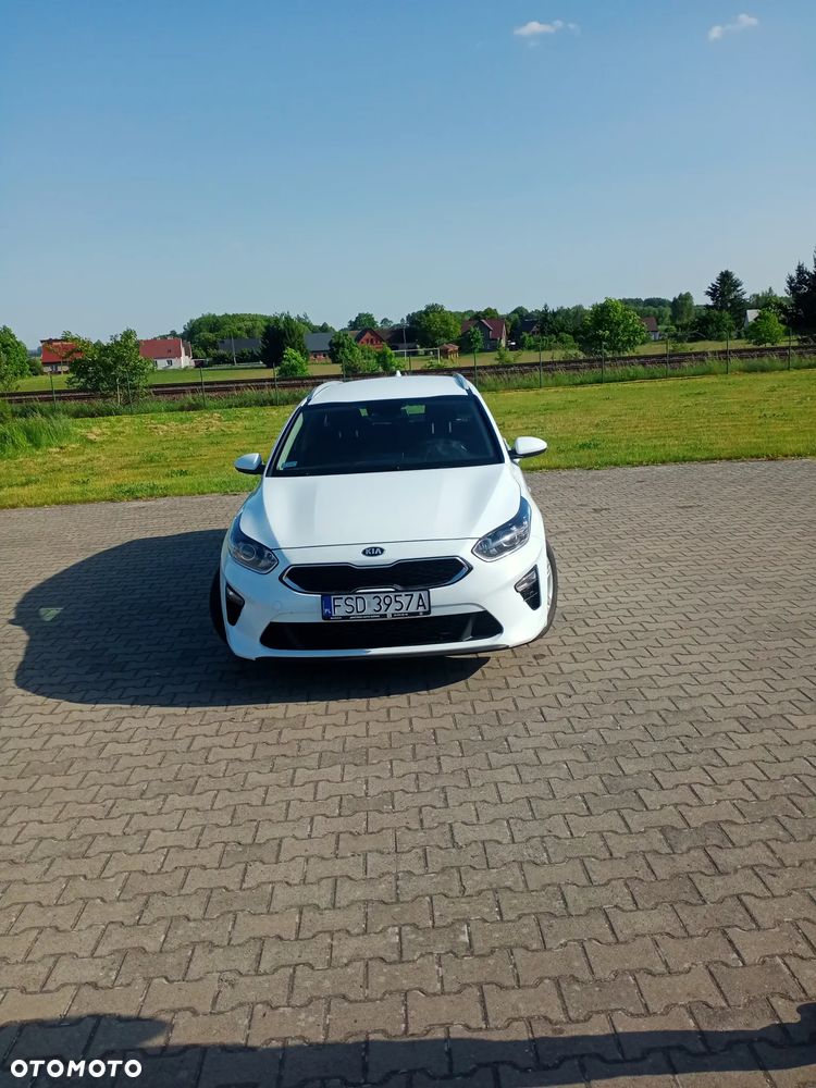 Kia Ceed 1.6 CRDi mHEV S - 1