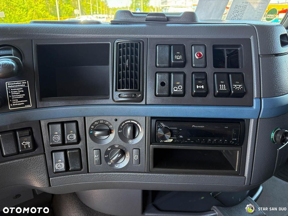 Volvo FH480 6x2 HMF 2820-K6 HDS Żuraw Ciągnik Siodło - 19