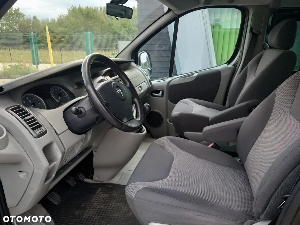 Opel Vivaro L1H1 Tour Cosmo - 13