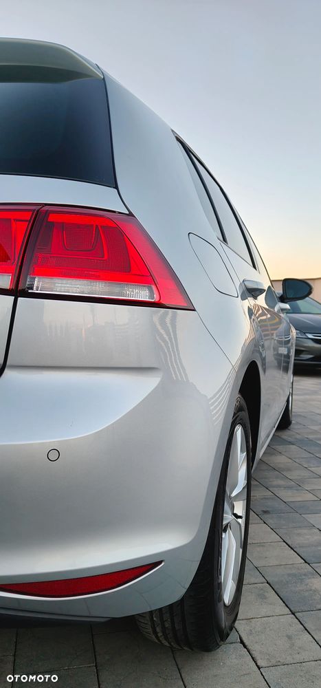 Volkswagen Golf 1.6 TDI BlueMotion Technology DSG Lounge - 33