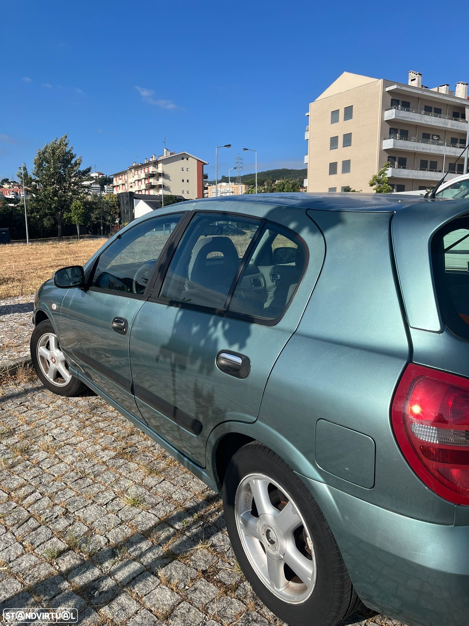 Nissan Almera 1.5 Comfort ABS+AC - 3