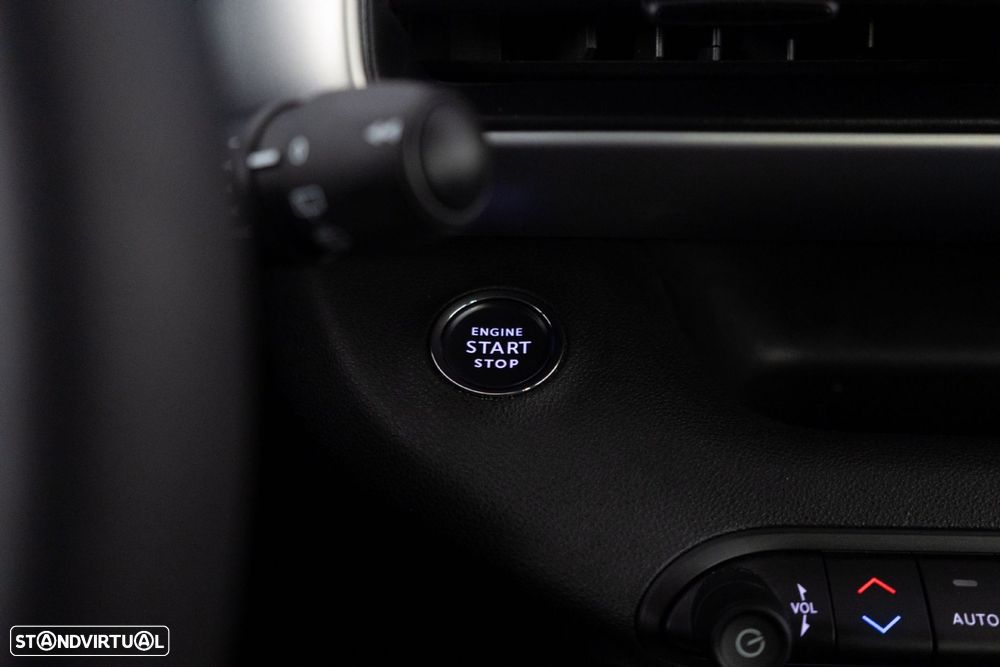 Jeep Avenger 54 kWh Summit - 23