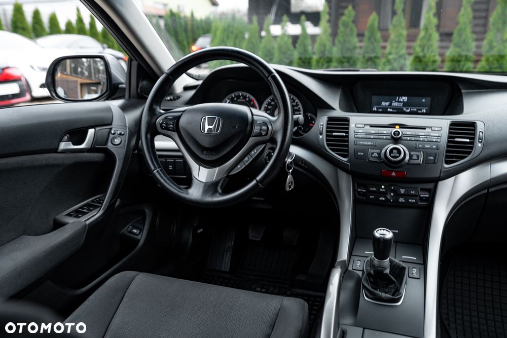 Honda Accord 2.0 S - 28