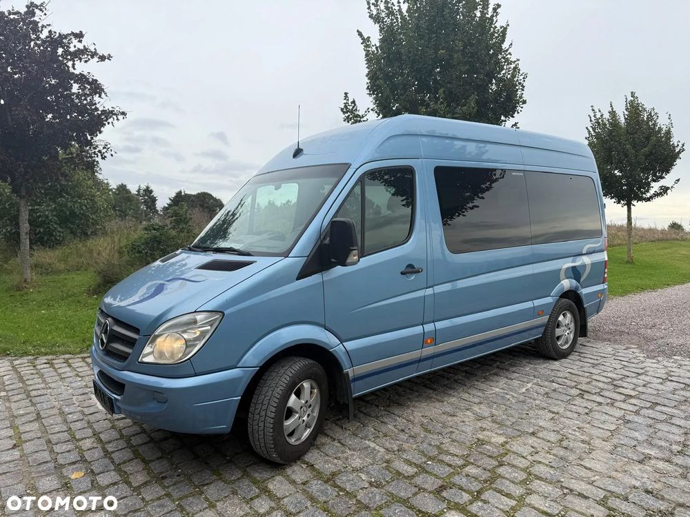 Mercedes-Benz Sprinter - 2