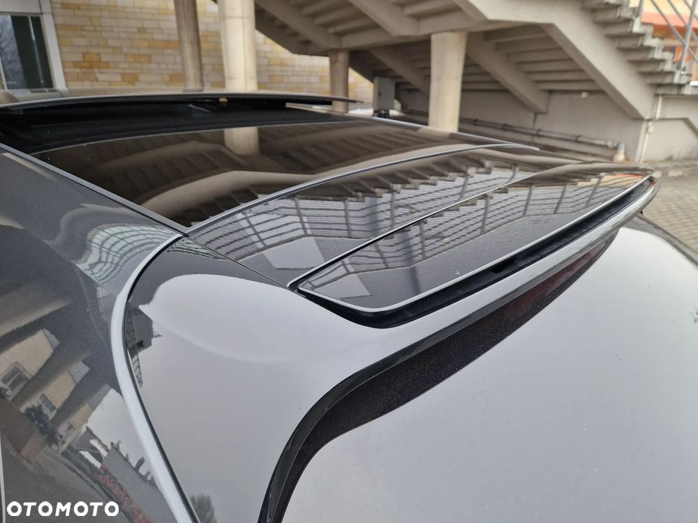 Porsche Panamera 4 - 16