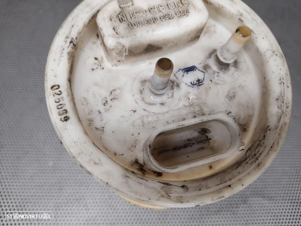 Bomba / Boia Combustivel  Volkswagen Polo (6N1) - 4