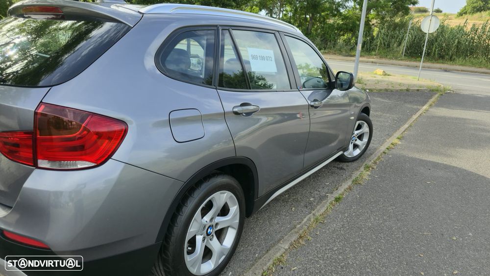 BMW X1 18 d sDrive Line Sport - 3