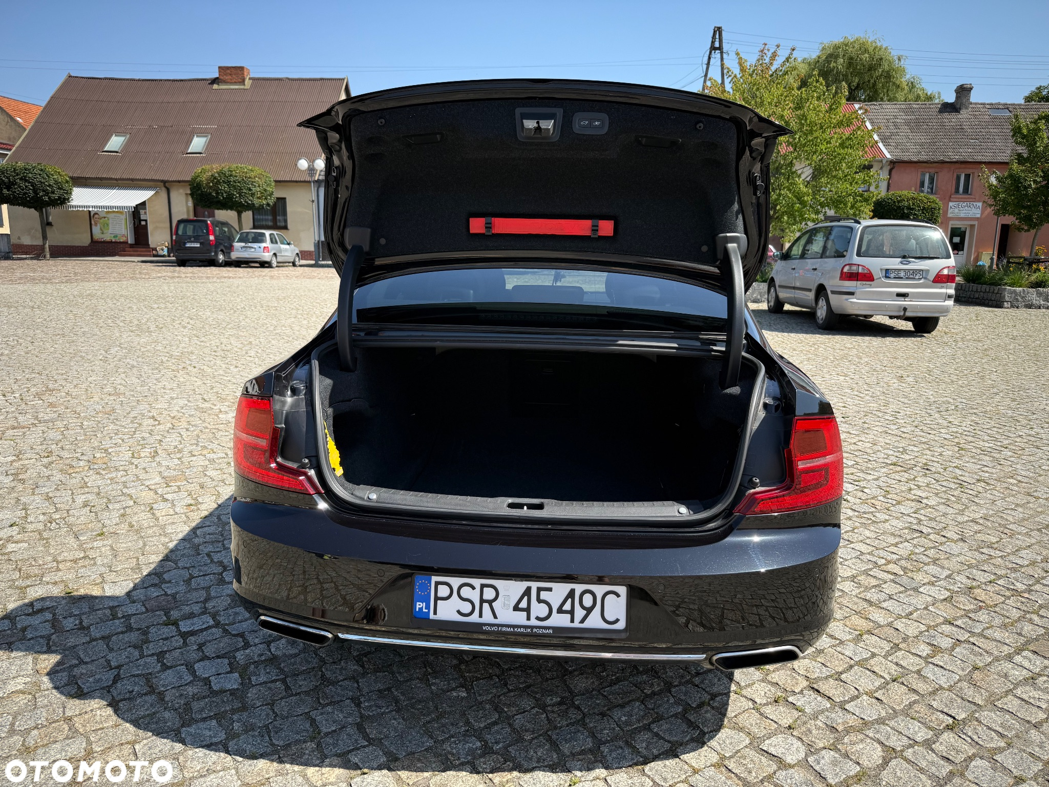 Volvo S90 D5 AWD Inscription - 11