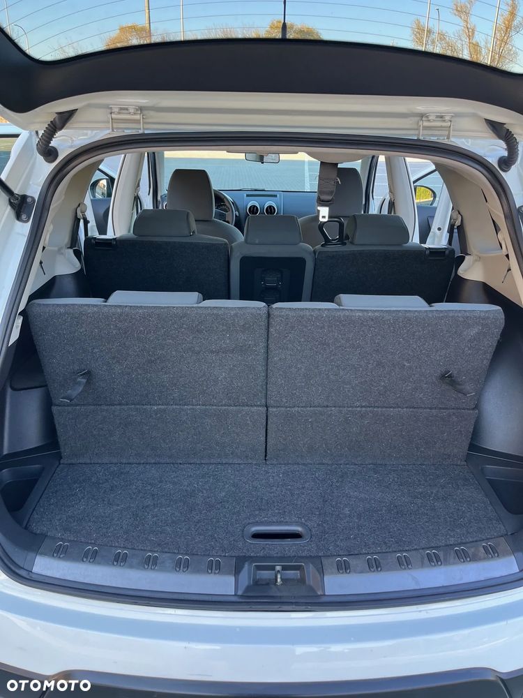 Nissan Qashqai+2 2.0 Visia - 13