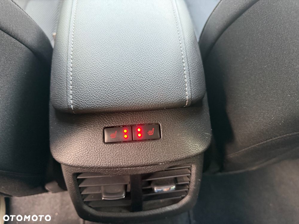 Ford Mondeo 1.5 TDCi ECOnetic Start-Stopp Business Edition - 10