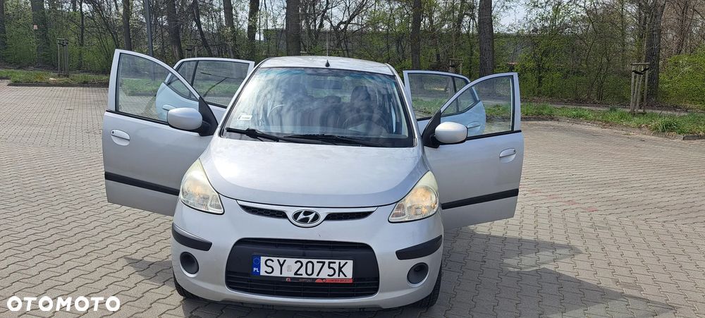 Hyundai i10 1.1 Base - 6