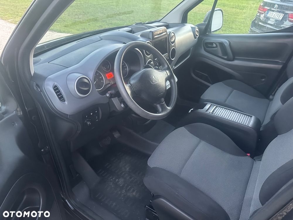 Peugeot Partner - 11