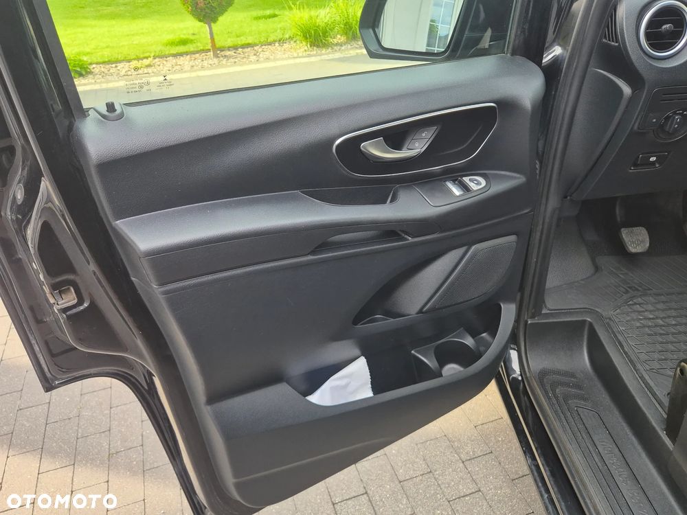 Mercedes-Benz Vito - 17