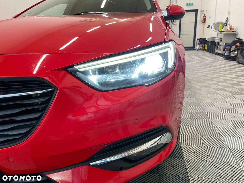 Opel Insignia - 8