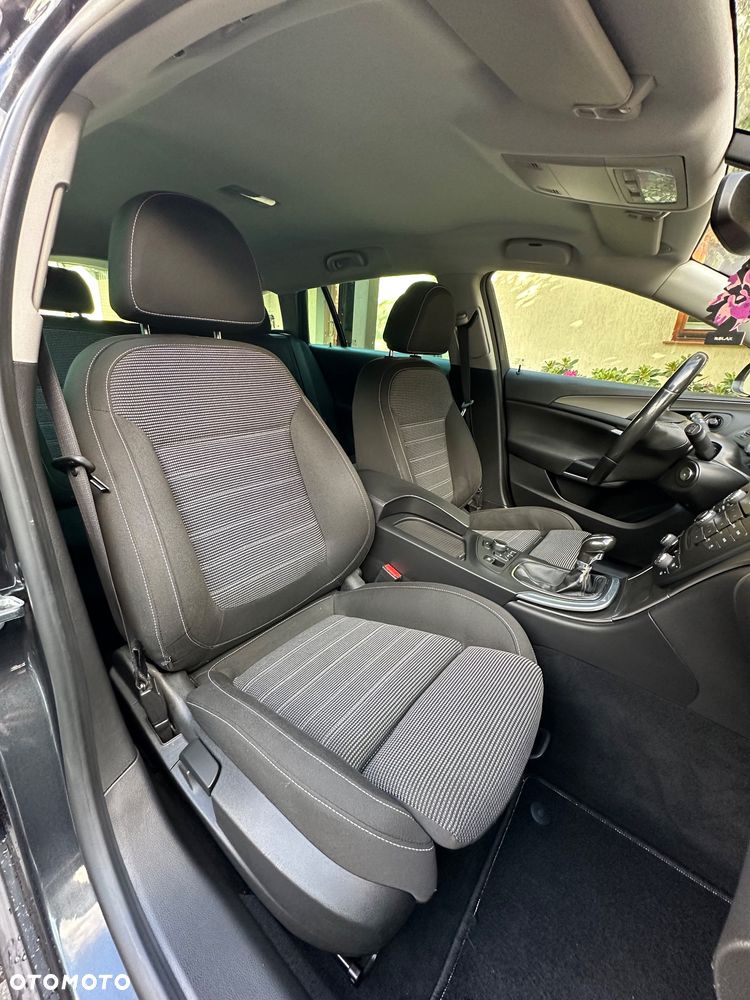 Opel Insignia - 13