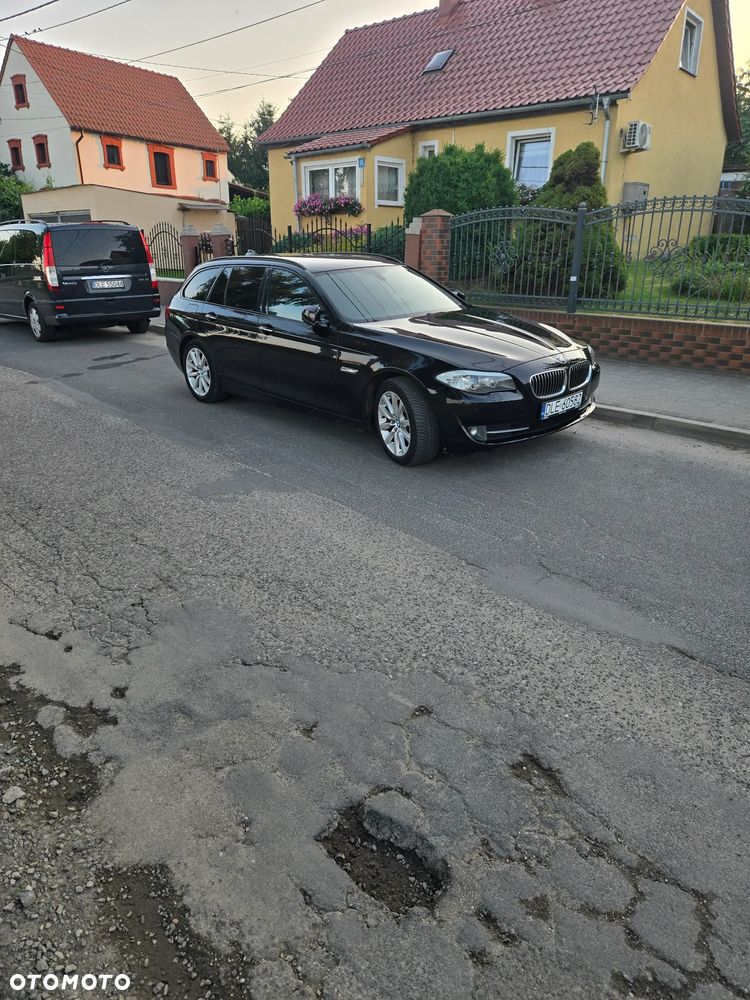BMW Seria 5 - 11