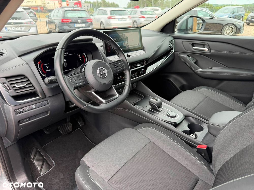 Nissan Qashqai 1.3 DIG-T MHEV 4x4 N-Connecta Xtronic - 13