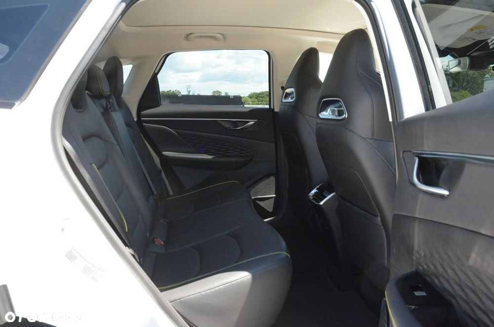 BAIC 5 Beijing 1.5T Luxury DCT - 37