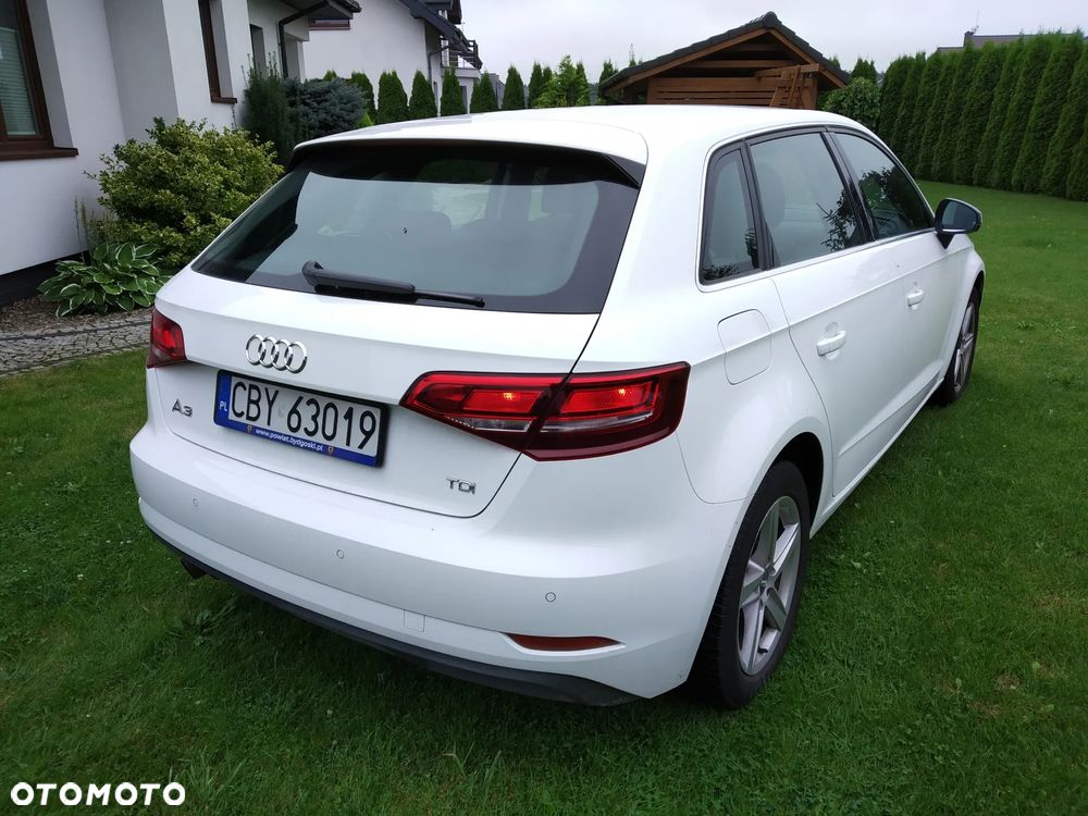 Audi A3 Sportback 1.6 TDI - 3