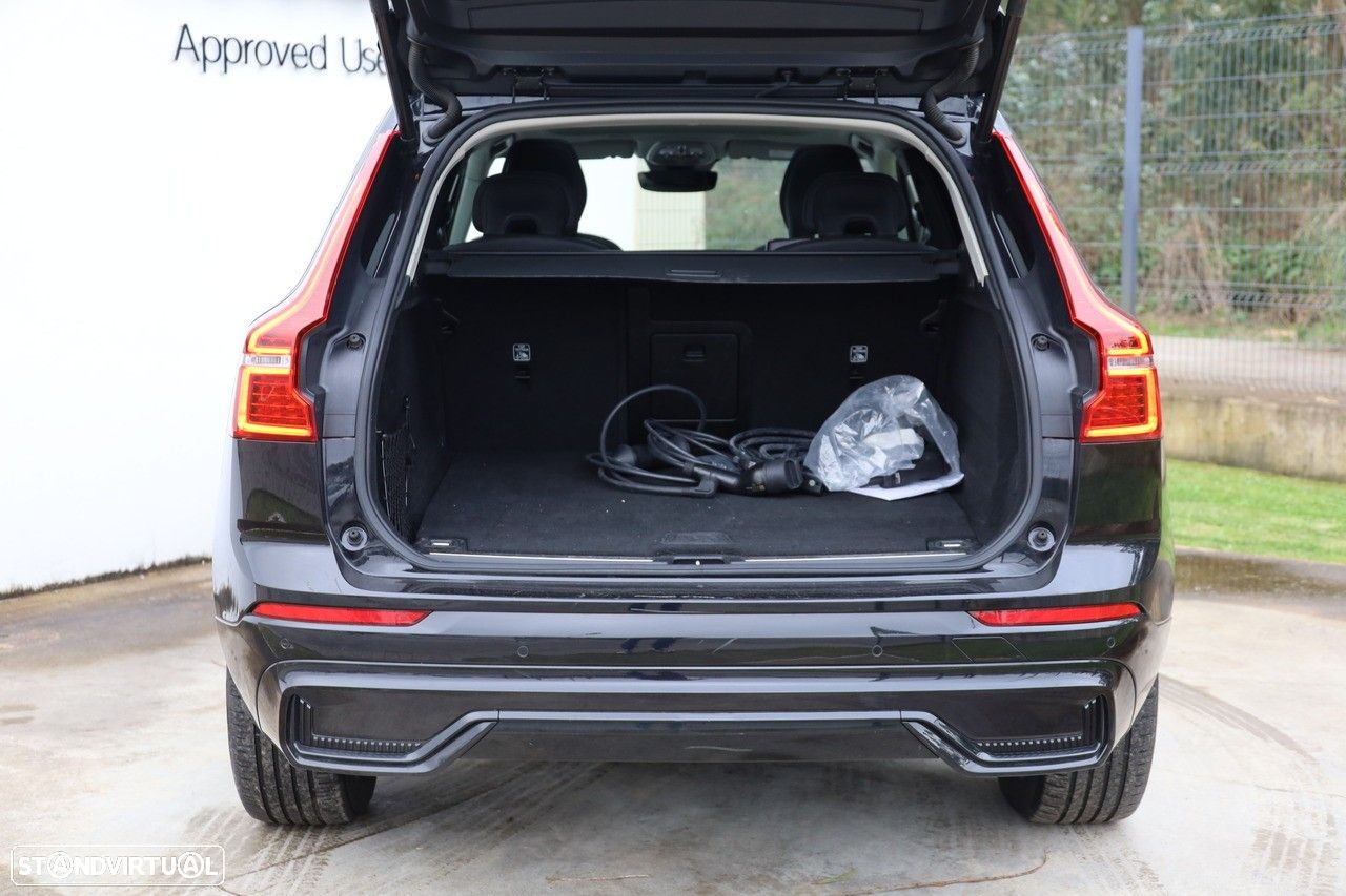 Volvo XC 60 2.0 T6 PHEV Plus Dark AWD - 22