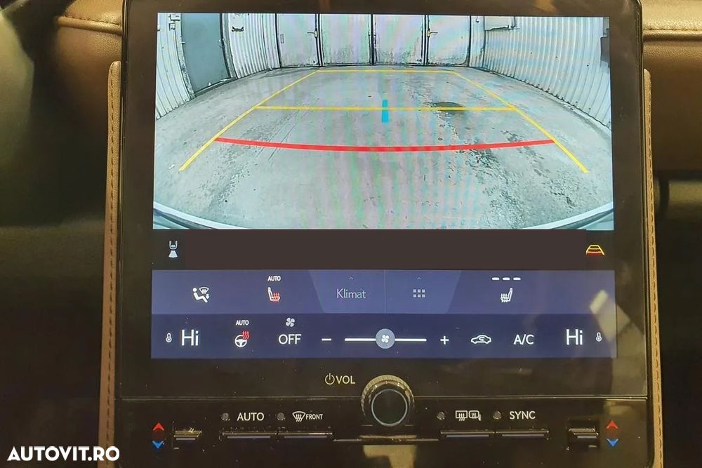 Lexus LBX FWD Elegant - 16