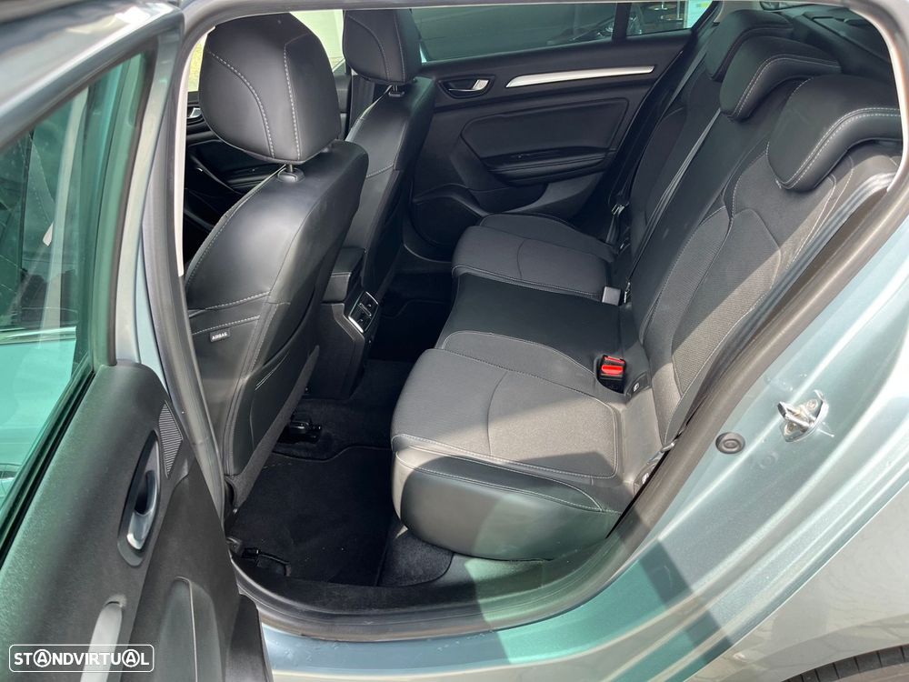 Renault Mégane Sport Tourer 1.5 Blue dCi Intens - 10