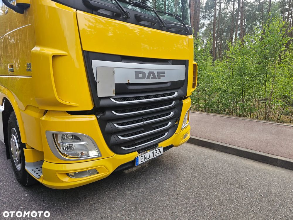 DAF XF  106 , 6X2 , - 4