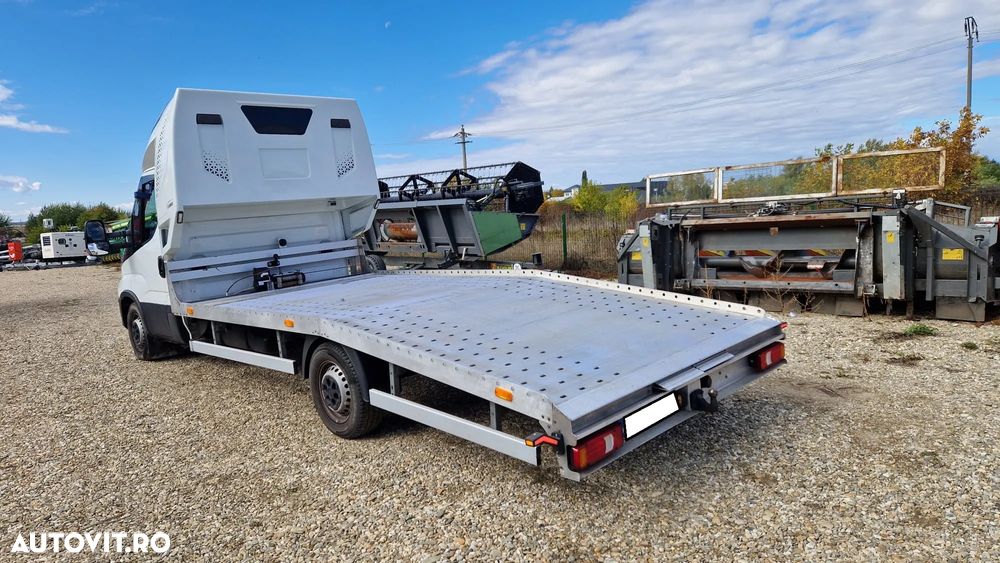 Iveco DAILY 35S18 3.0D 175CP  PLATFORMA TRANSPORT AUTO , CABINA DE DORMIT - 4