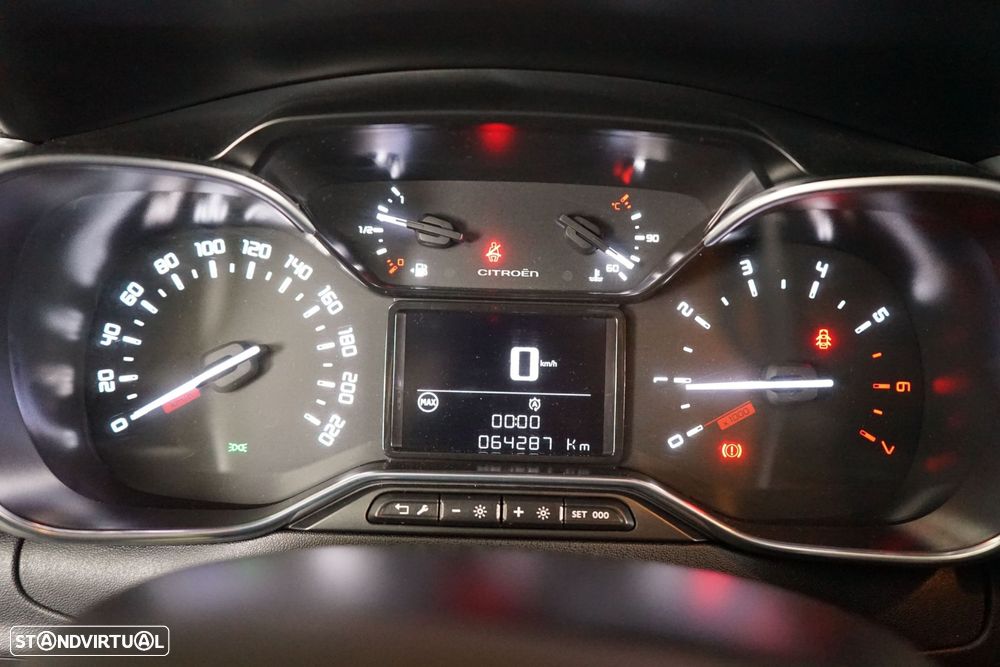Citroën C3 1.2 PureTech Shine - 25