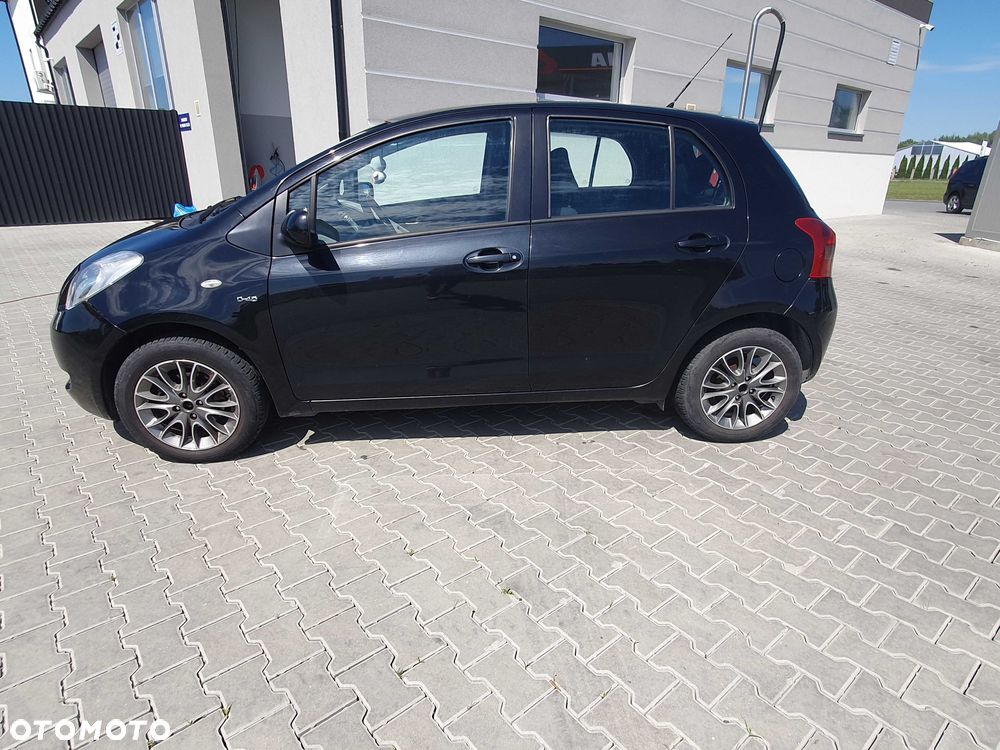 Toyota Yaris - 3