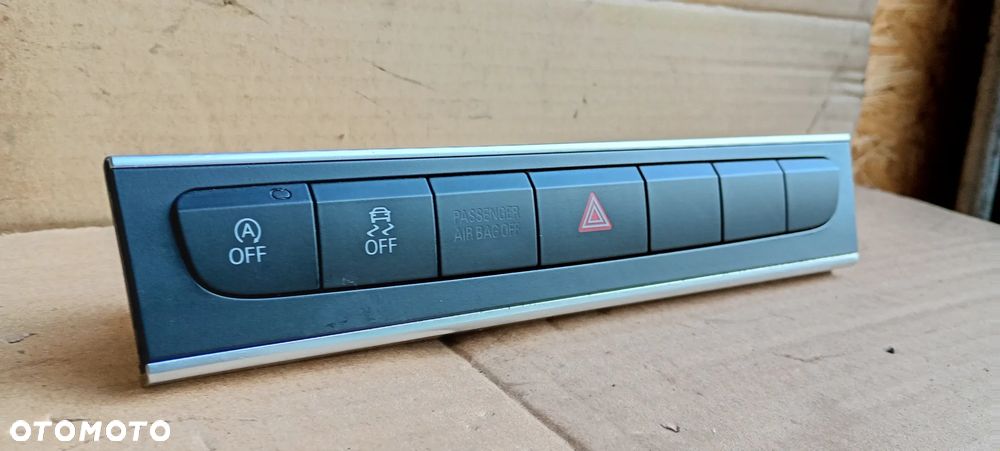 Moduł panel przycisk awaryjnych Audi A3 8P Lift 8P0927137CG - 3