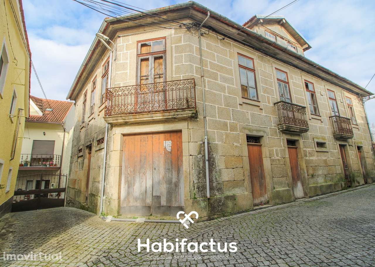 Moradia em pedra isolada para venda em Gumirães - Viseu - Grande imagem: 2/15