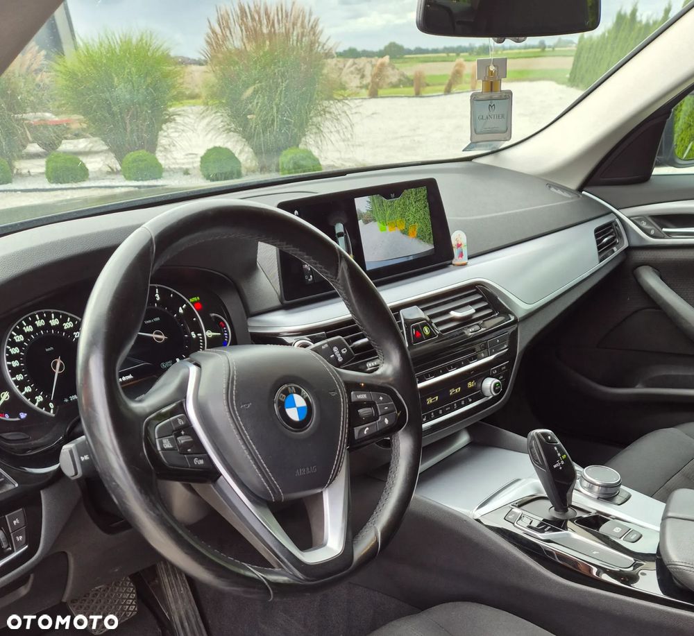 BMW Seria 5 520d - 7