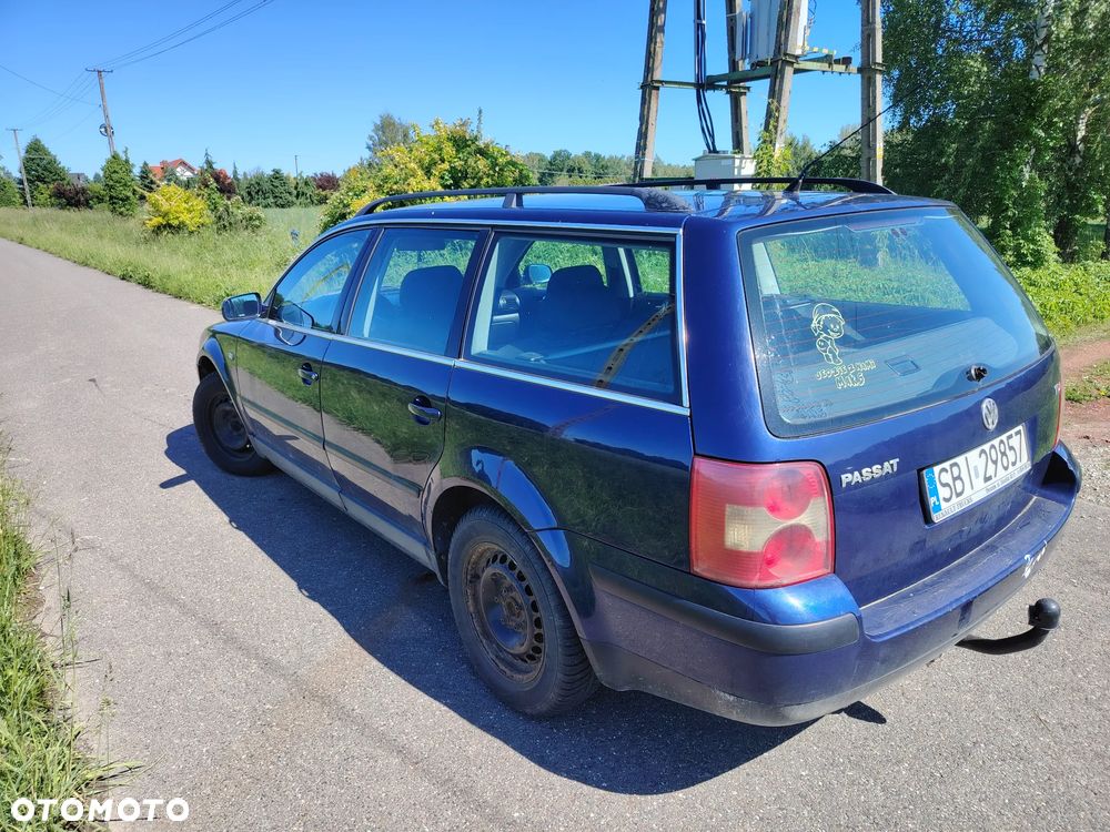 Volkswagen Passat 1.9 TDI Basis - 5