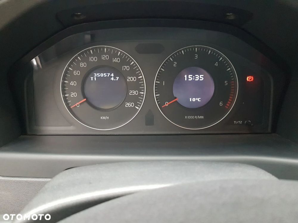 Volvo V70 2.0D Momentum - 8
