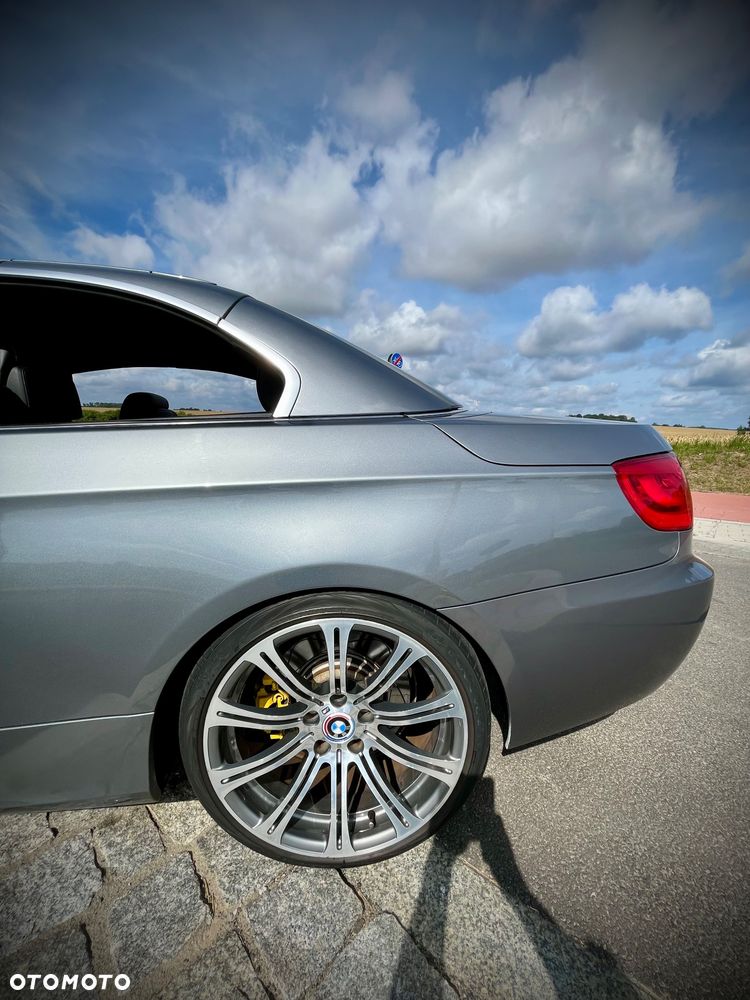 BMW Seria 3 325d - 17