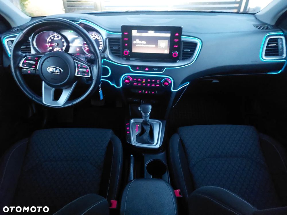Kia XCeed 1.4 T-GDI L Business Line DCT - 5