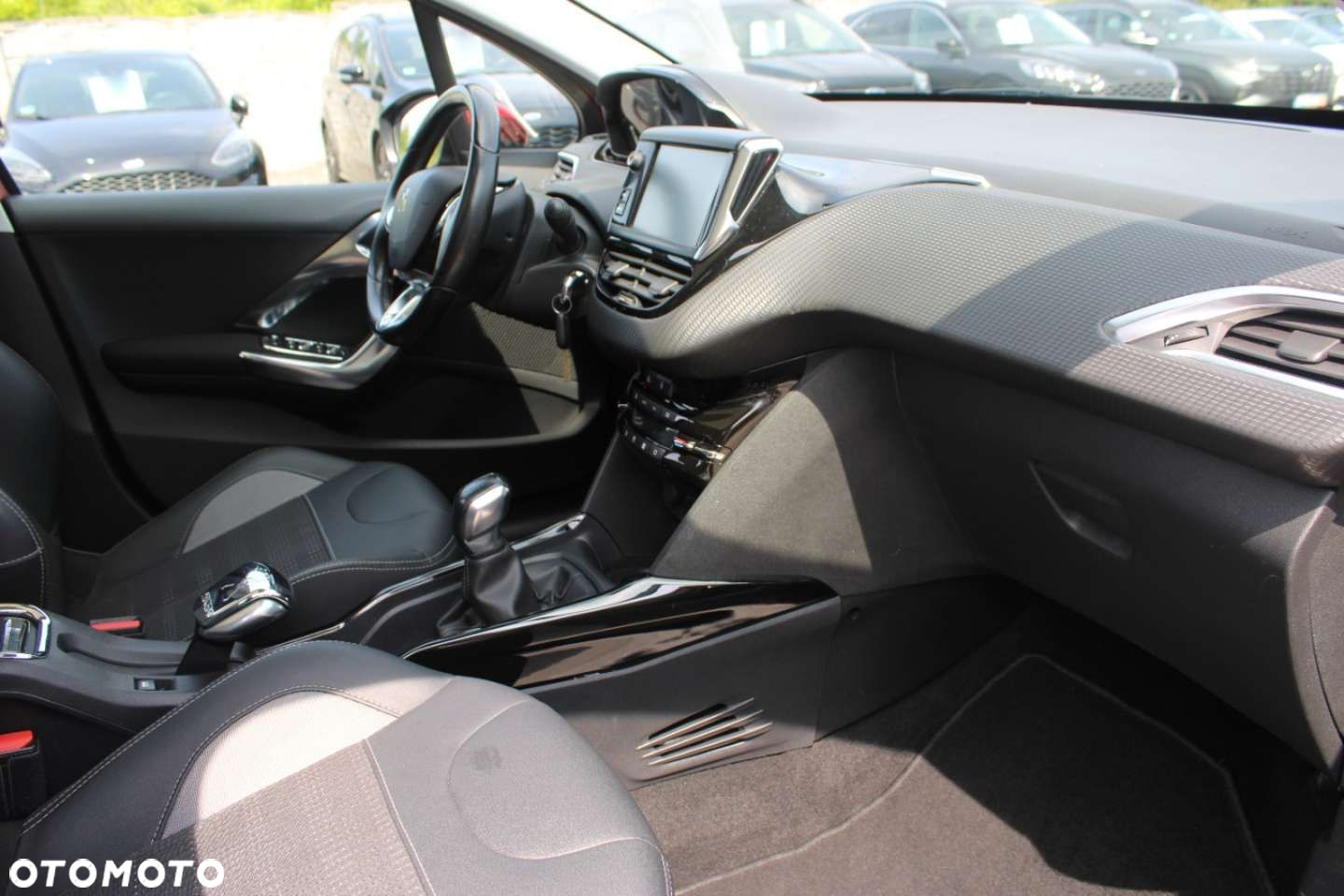Peugeot 2008 - 34