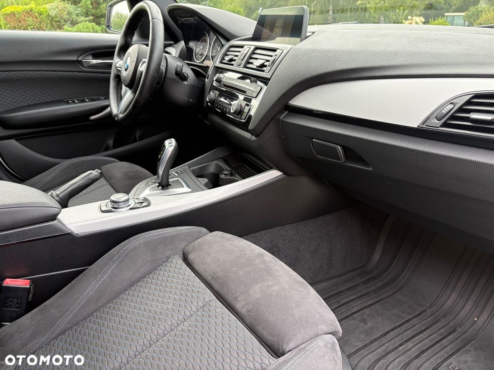BMW Seria 1 116d Edition M Sport Shadow - 14