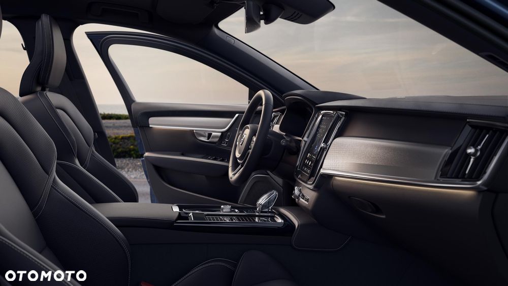 Volvo V90 T8 AWD Plug-In Hybrid Plus Dark - 14