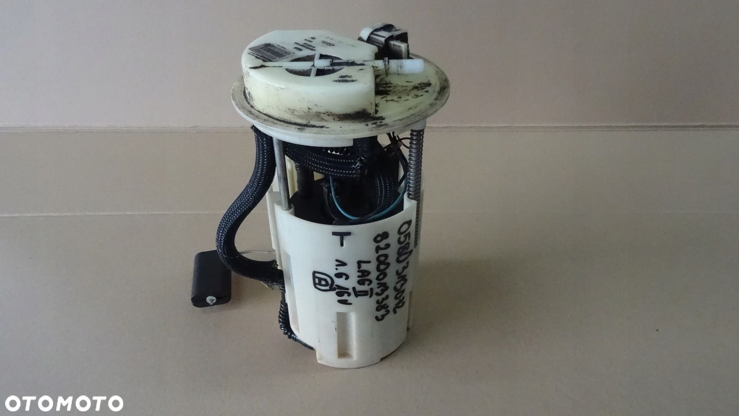 LAGUNA II 1.6 16V POMPA PALIWA 8200013383 - 1