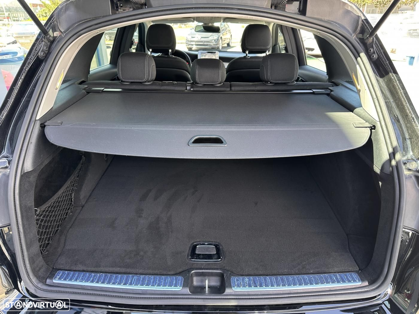 Mercedes-Benz GLC 220 d 4Matic 9G-TRONIC - 20