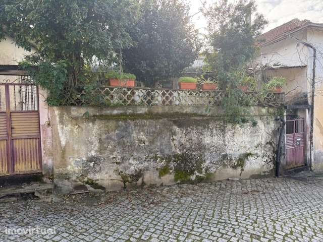 Moradia T3 a 2km do centro dos Carvalhos - Grande imagem: 3/32