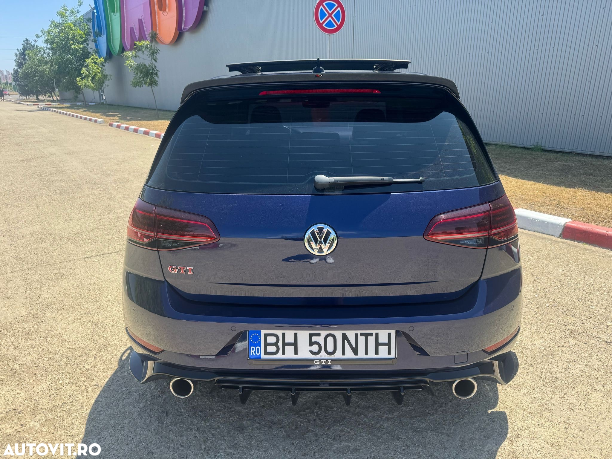 Volkswagen Golf 2.0 TSI DSG GTI Performance - 5