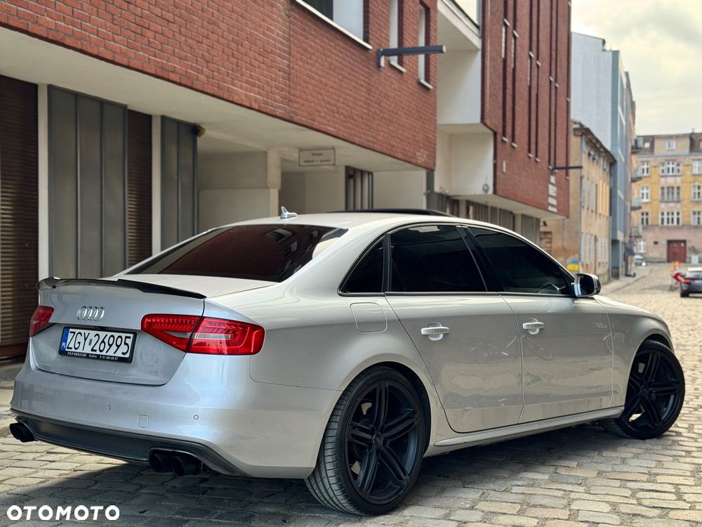Audi S4 Limousine - 13