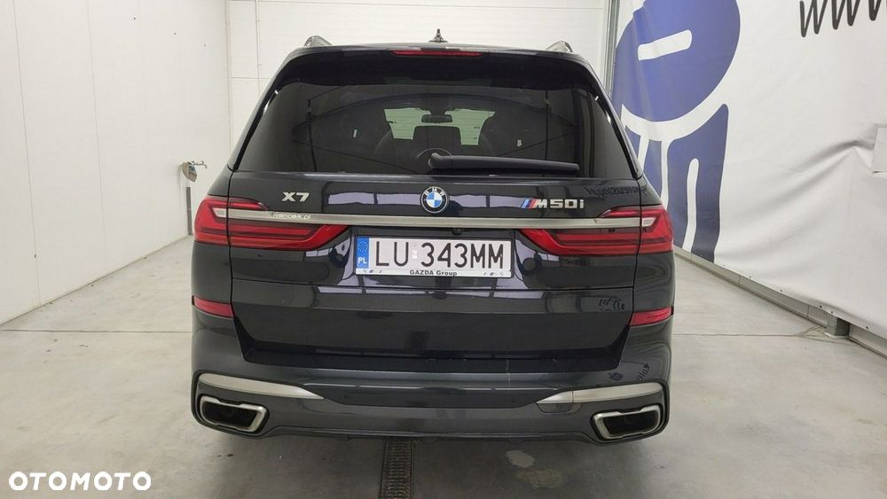 BMW X7 M50i sport - 7
