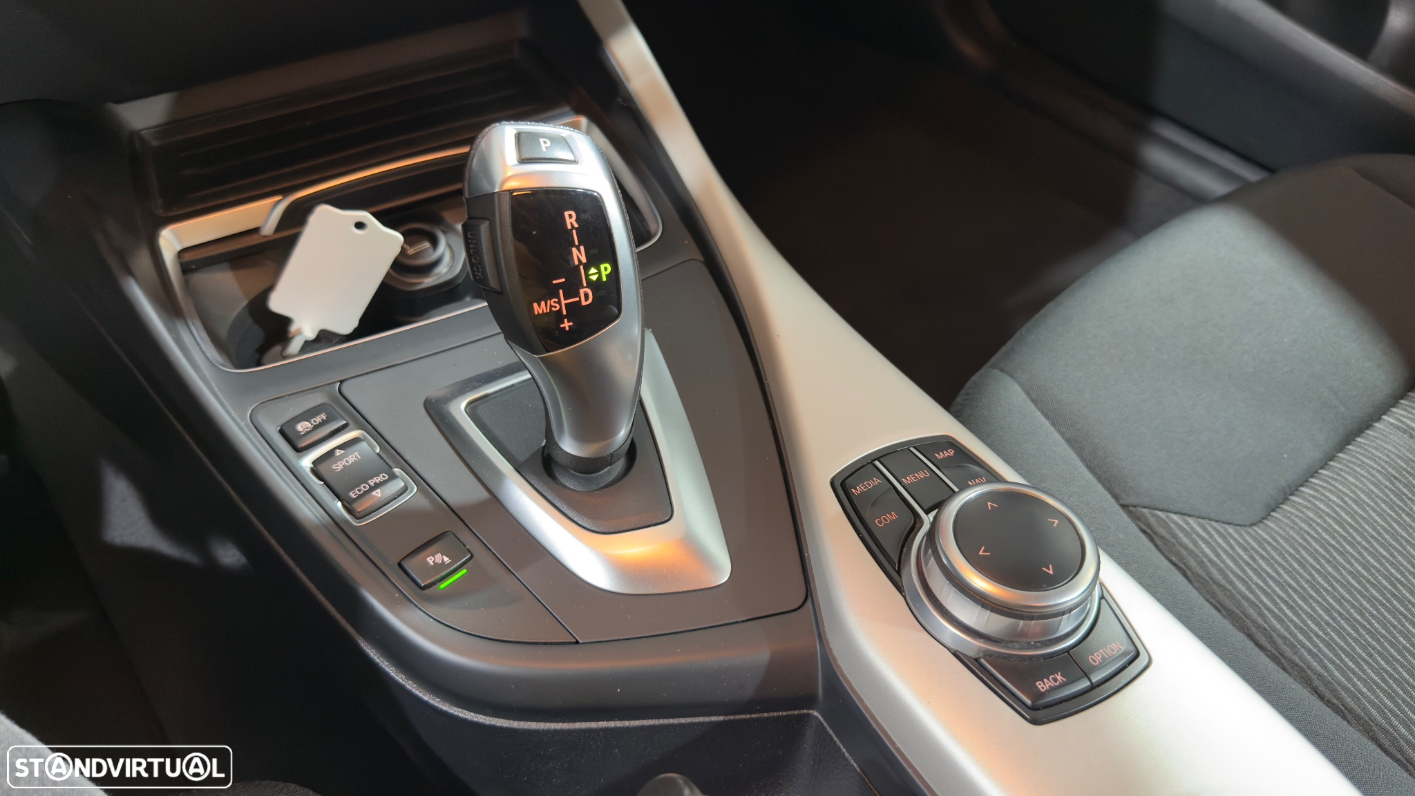 BMW 116 d Aut. Advantage - 27