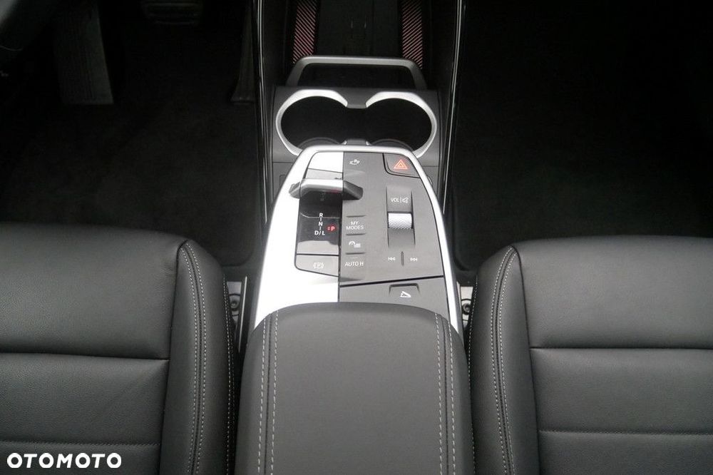 BMW X1 - 11