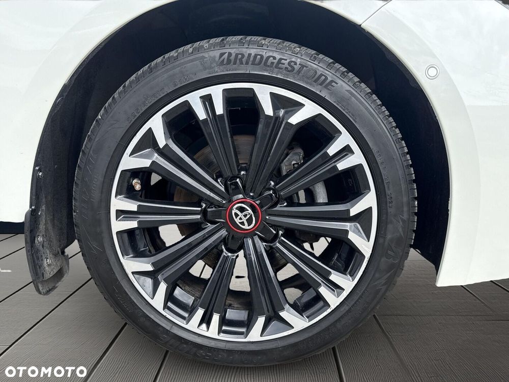 Toyota Corolla 1.8 Hybrid GR Sport - 28